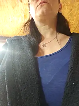 KristenVega online show from 10/21/25, 07:53