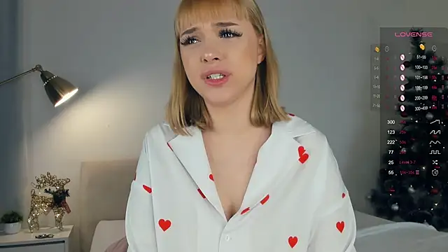 KateDolphin online show from 12/27/24, 11:21