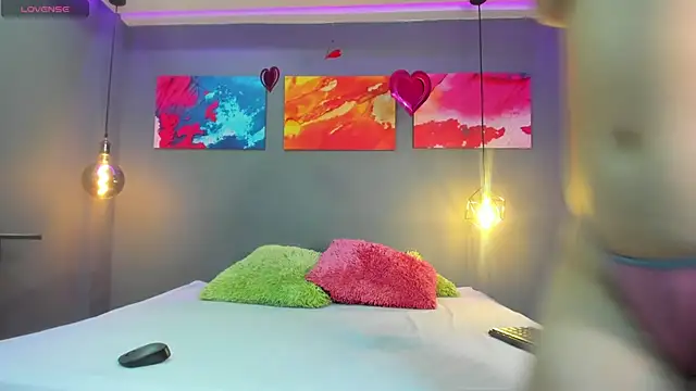 summer lee  online show from 01/04/25, 05:58