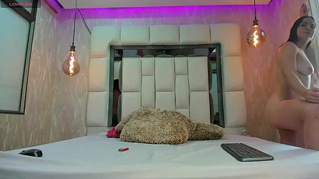 summer lee  online show from 02/28/25, 06:09