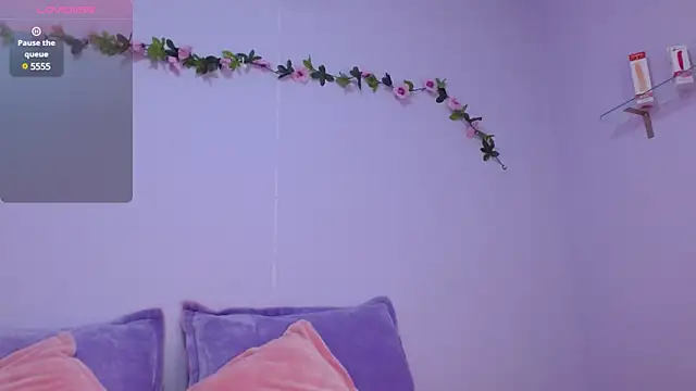 Isa-Jones online show from 01/17/25, 04:49