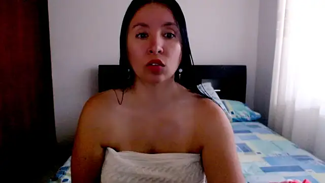 emely sexx20 online show from 01/22/25, 04:23