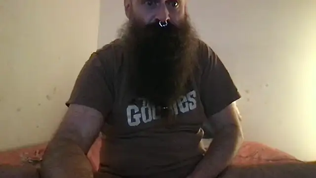 Snapshot of JunkieShitPig chatting on 10/08/25, 08:39 JunkieShitPig online show from 10/08/25, 08:39