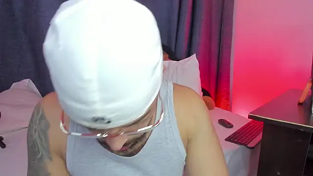 jacob stud18  online show from 04/10/26, 10:36