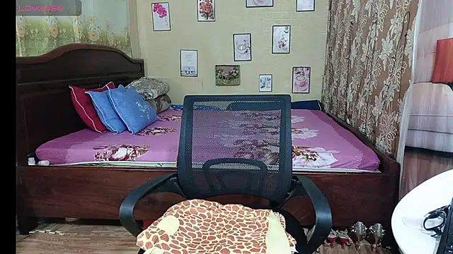 Lanian 99 online show from 11/06/25, 12:44