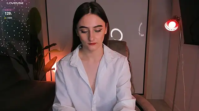 Snapshot of helen_ramsay chatting on 12/16/24, 08:05 helen ramsay online show from 12/16/24, 08:05