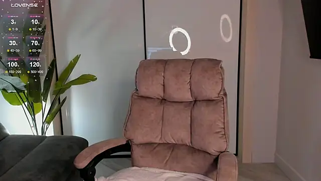 Snapshot of helen_ramsay chatting on 02/26/25, 07:05 helen ramsay online show from 02/26/25, 07:05