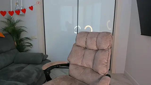 Snapshot of helen_ramsay chatting on 06/03/26, 03:50 helen ramsay online show from 06/03/26, 03:50