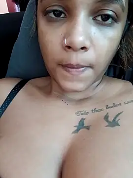 Indianqueen03 online show from 12/22/25, 01:08