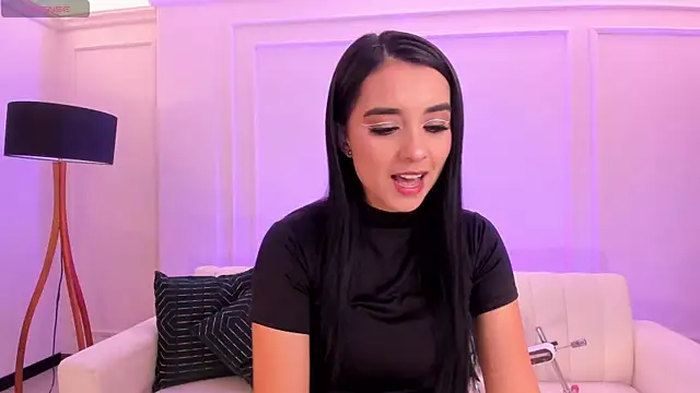 IvannaRussell online show from 12/13/24, 11:45