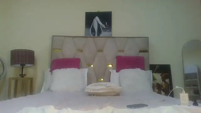 Fine assie online show from 03/09/25, 02:54