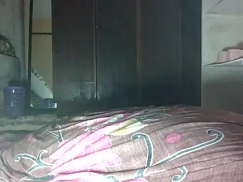 Snapshot of sweet_iddah chatting on 02/07/25, 05:18 sweet iddah online show from 02/07/25, 05:18