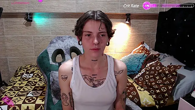 pretty cristal69 online show from 03/09/25, 03:54