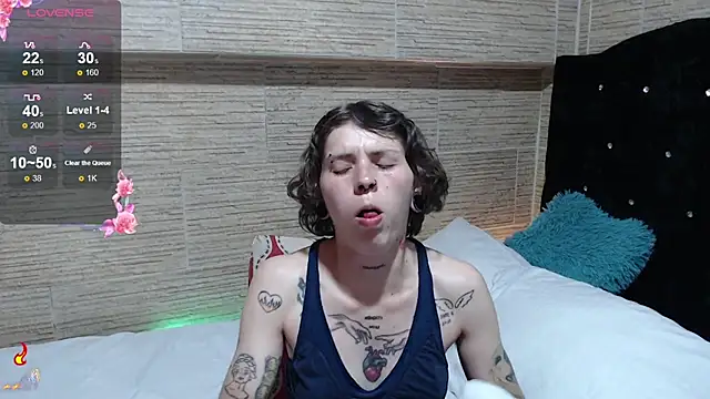 pretty cristal69 online show from 09/24/25, 02:04