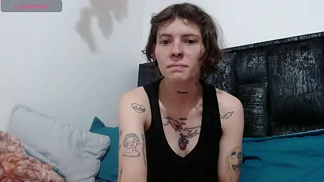 pretty cristal69 online show from 09/27/25, 02:22