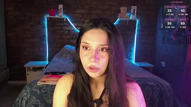 KityEstrover online show from 11/09/25, 11:03