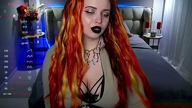 Miss Maya Mils online show from 01/18/25, 01:08