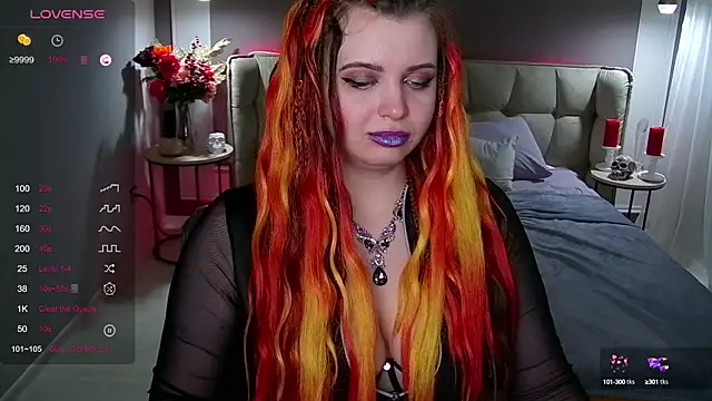 Miss Maya Mils online show from 02/05/25, 07:07