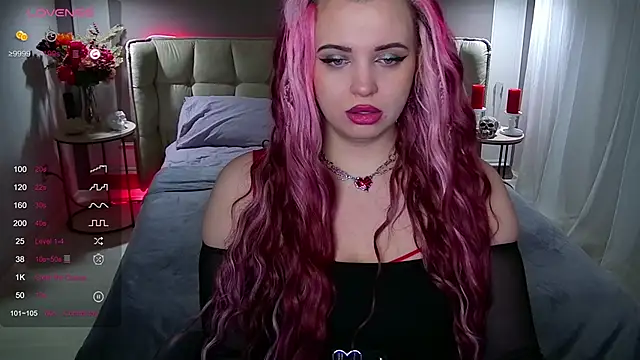 Miss Maya Mils online show from 02/13/25, 01:08