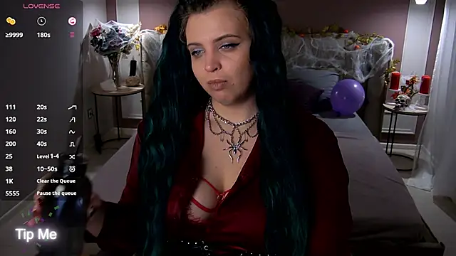 Miss Maya Mils online show from 10/29/25, 01:08