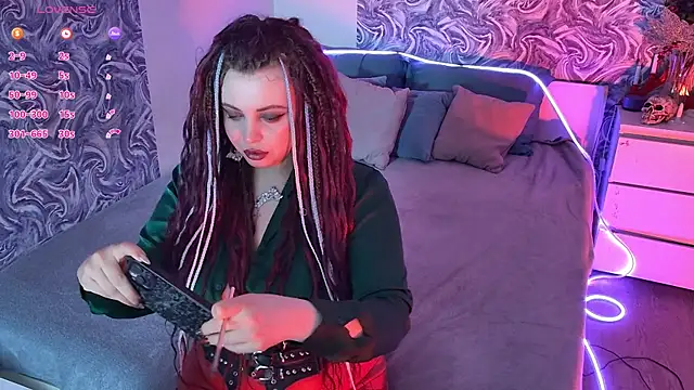 Miss Maya Mils online show from 06/08/26, 01:09