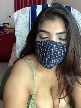 Snapshot of Fantastic_ruby chatting on 02/22/25, 09:48 Fantastic ruby online show from 02/22/25, 09:48