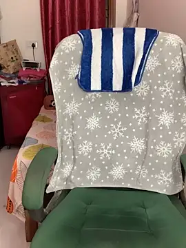 Snapshot of Fantastic_ruby chatting on 03/14/25, 07:55 Fantastic ruby online show from 03/14/25, 07:55