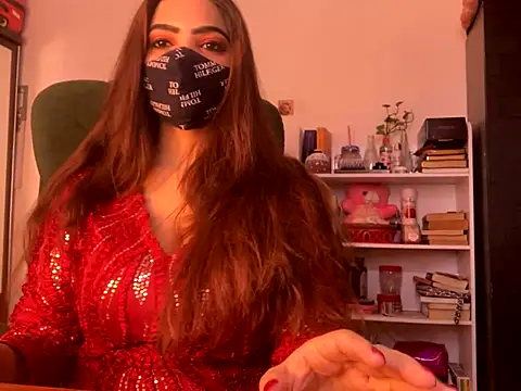 Snapshot of Fantastic_ruby chatting on 12/02/25, 04:57 Fantastic ruby online show from 12/02/25, 04:57