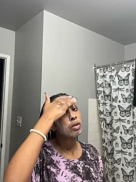 Your Paris online show from 02/07/25, 03:30