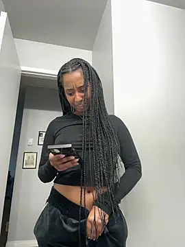 Your Paris online show from 02/21/25, 12:38