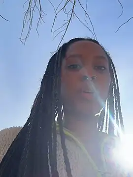 Your Paris online show from 03/01/25, 06:21