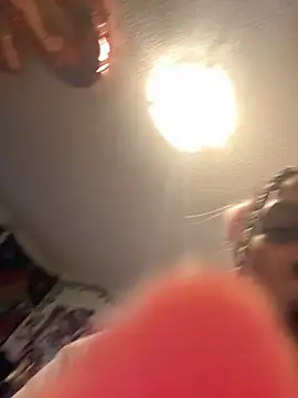 Your Paris online show from 03/16/25, 01:49