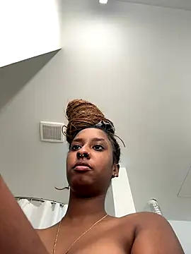 Your Paris online show from 09/24/25, 03:37