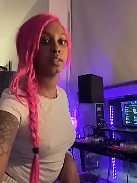 Your Paris online show from 02/10/26, 03:54