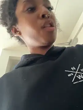 Your Paris online show from 02/17/26, 08:26