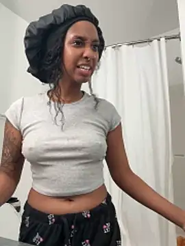 Your Paris online show from 02/22/26, 06:35