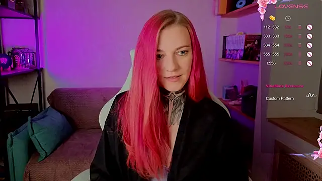 Roxy      online show from 10/05/25, 08:29