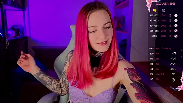 Roxy      online show from 12/13/25, 08:47