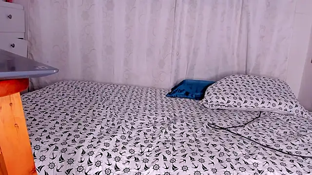 Snapshot of california_0 chatting on 12/08/24, 11:08 california 0 online show from 12/08/24, 11:08