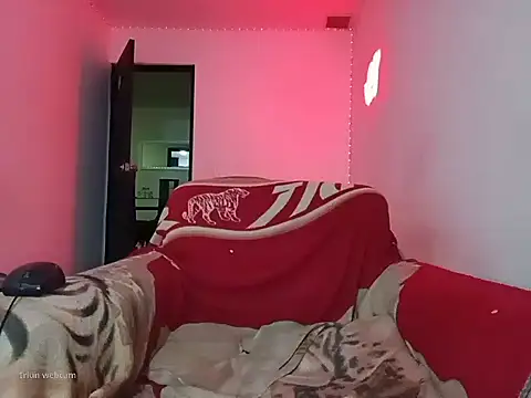 lucydreamm online show from 10/19/25, 12:55