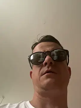 deskriptive online show from 07/27/26, 04:58