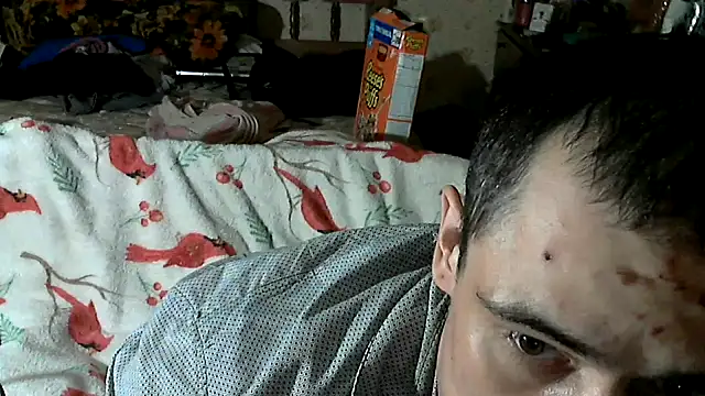 Snapshot of JustTylerr chatting on 07/29/26, 06:55 JustTylerr online show from 07/29/26, 06:55