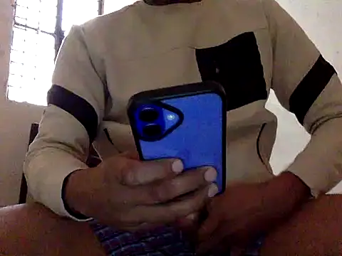 yadavindra85 online show from 01/18/26, 03:54