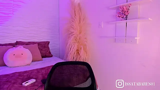 Snapshot of IsabelleFoxx_ chatting on 05/29/26, 10:30 IsabelleFoxx online show from 05/29/26, 10:30