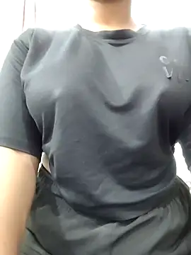 Snapshot of MohiniHott chatting on 11/02/25, 04:15 MohiniHott online show from 11/02/25, 04:15