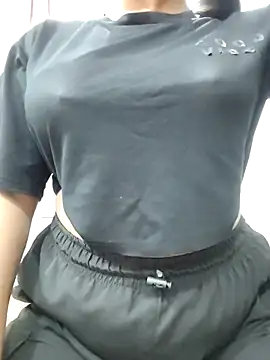 Snapshot of MohiniHott chatting on 11/09/25, 04:44 MohiniHott online show from 11/09/25, 04:44