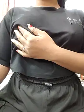 Snapshot of MohiniHott chatting on 12/04/25, 06:34 MohiniHott online show from 12/04/25, 06:34