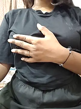 MohiniHott online show from 07/19/26, 05:33