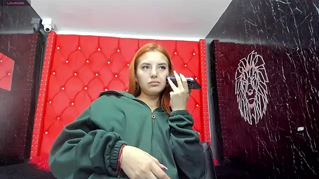 maee angels online show from 03/20/25, 06:42