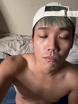 Snapshot of Nakedboy209 chatting on 10/16/25, 02:18 Nakedboy209 online show from 10/16/25, 02:18